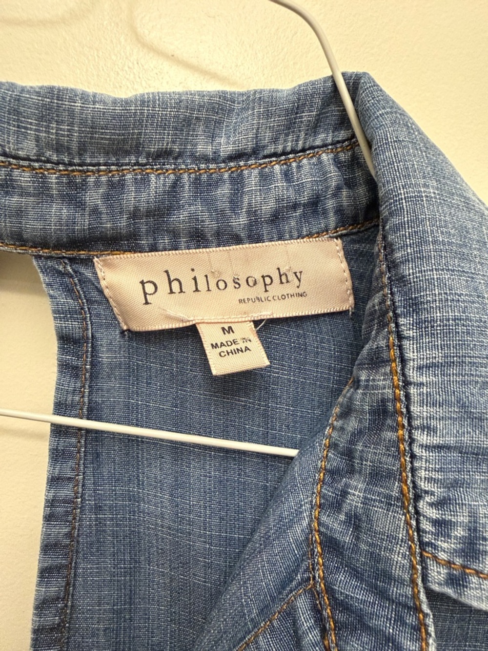 philosophy Light‎ Wash Denim Button-Down Shirt with back cutout - Picture 3 of 4